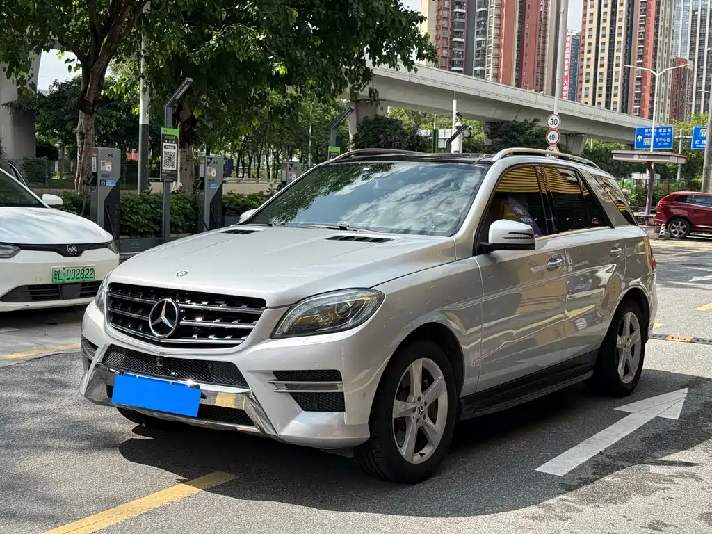 Mercedes-Benz M-Class 2013