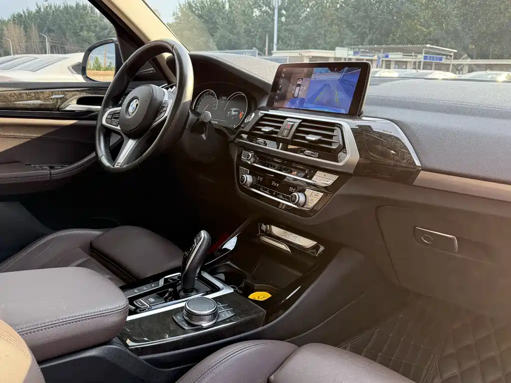BMW X3 2019 — фото 19