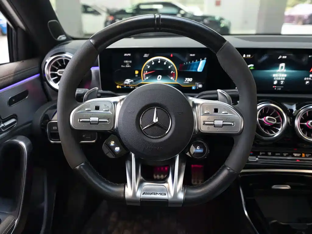 Mercedes-Benz A-Class AMG 2020 — фото 10