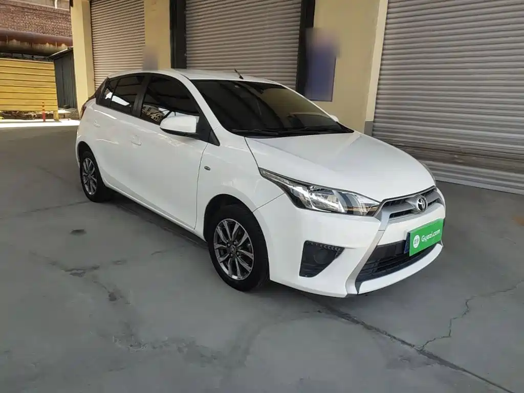 Toyota Yaris L 2016