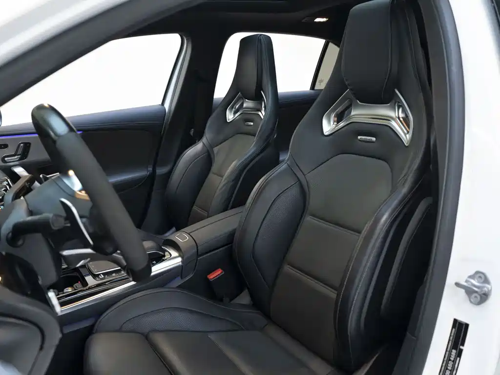 Mercedes-Benz A-Class AMG 2020 — фото 6