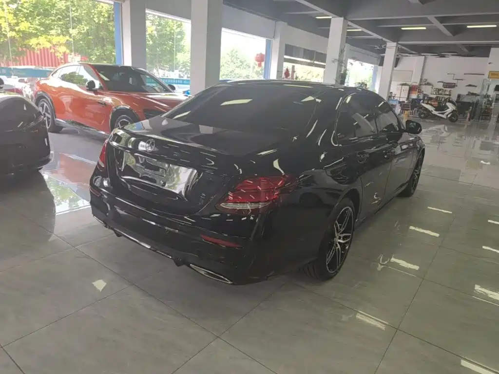 Mercedes-Benz E-Class 2017