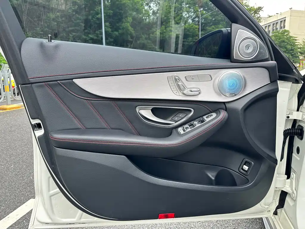 Mercedes-Benz C-Class AMG 2020 — фото 11
