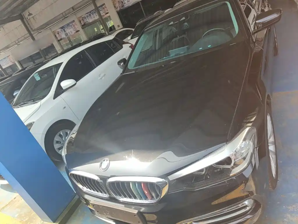 BMW 5 Series 2019