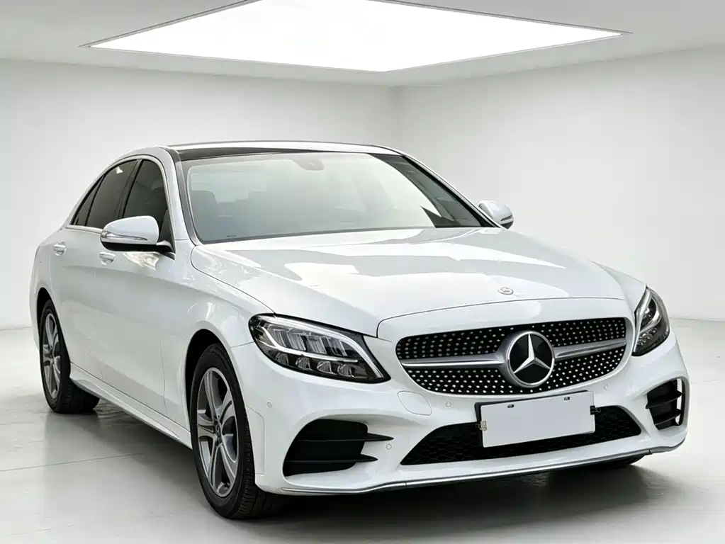 Mercedes-Benz C-Class 2019 — фото 3