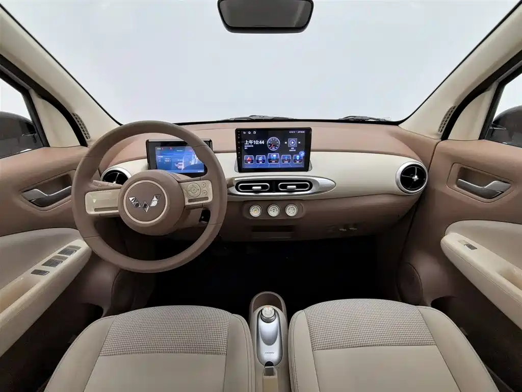 Wuling MINIEV 2025