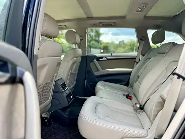 Audi Q7 2010