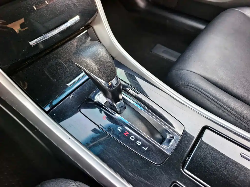 Honda Accord 2018 — фото 7