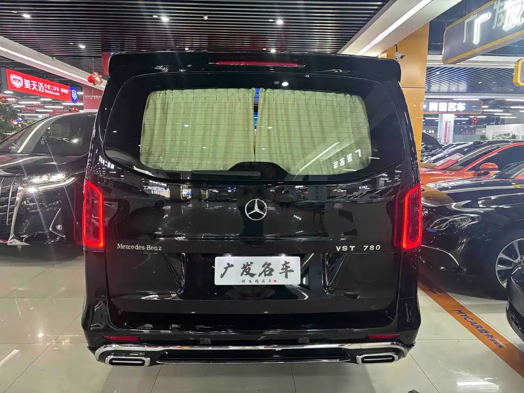 Mercedes-Benz Vito 2023 — фото 10