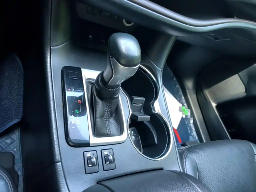 Toyota Highlander 2019 — фото 10