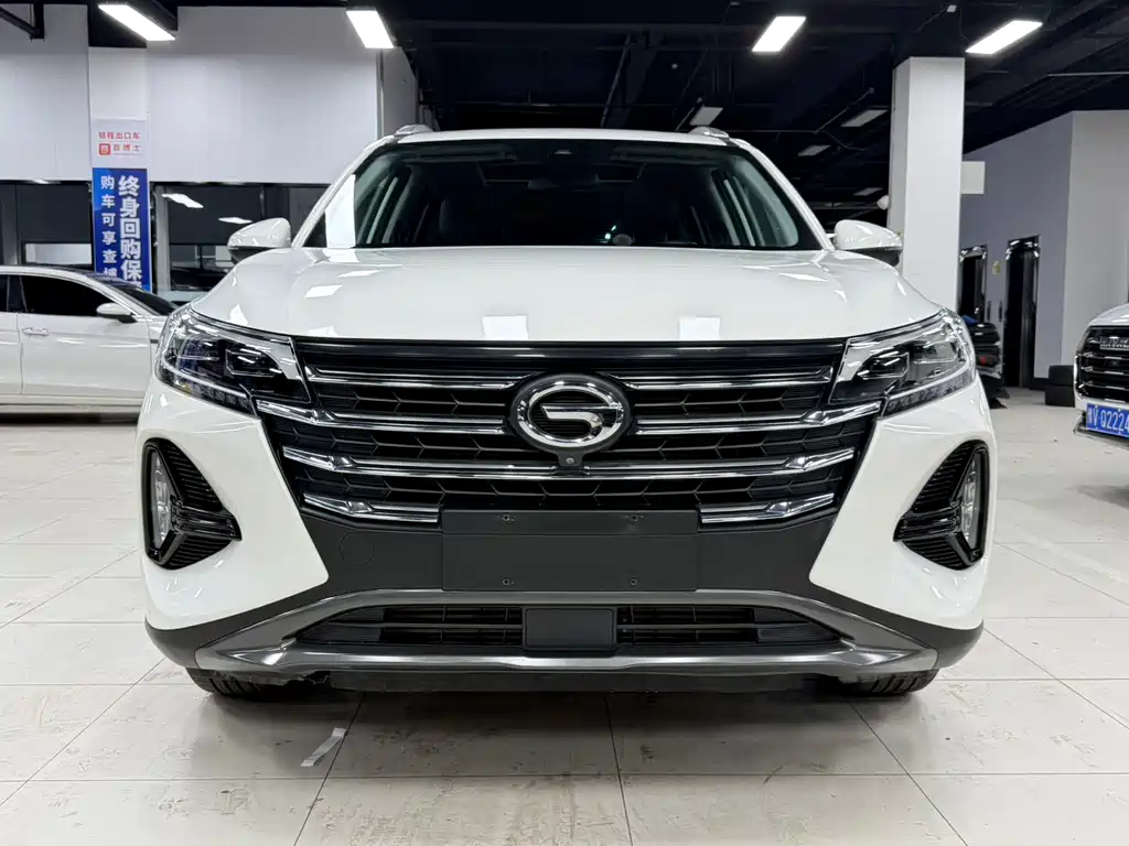 GAC Trumpchi GS4 2022 — фото 3