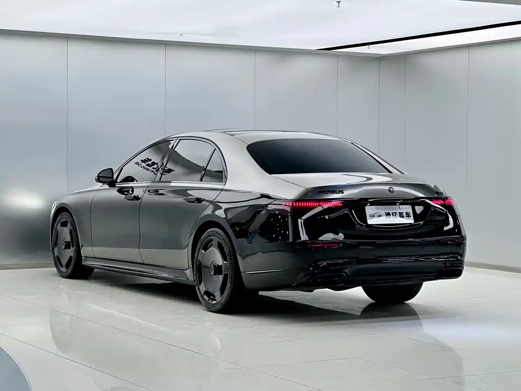 Mercedes-Benz S-Class 2021
