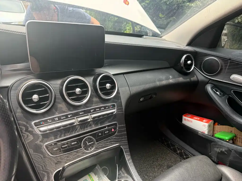 Mercedes-Benz C-Class 2018 — фото 6