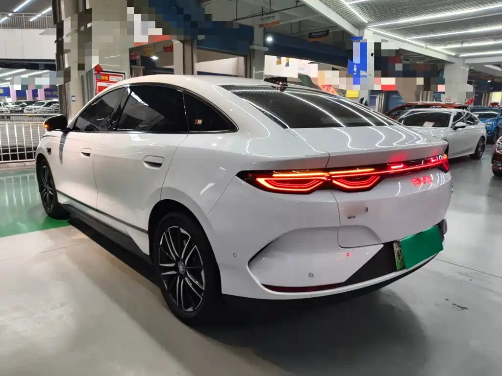 BYD Qin L 2025 — фото 24