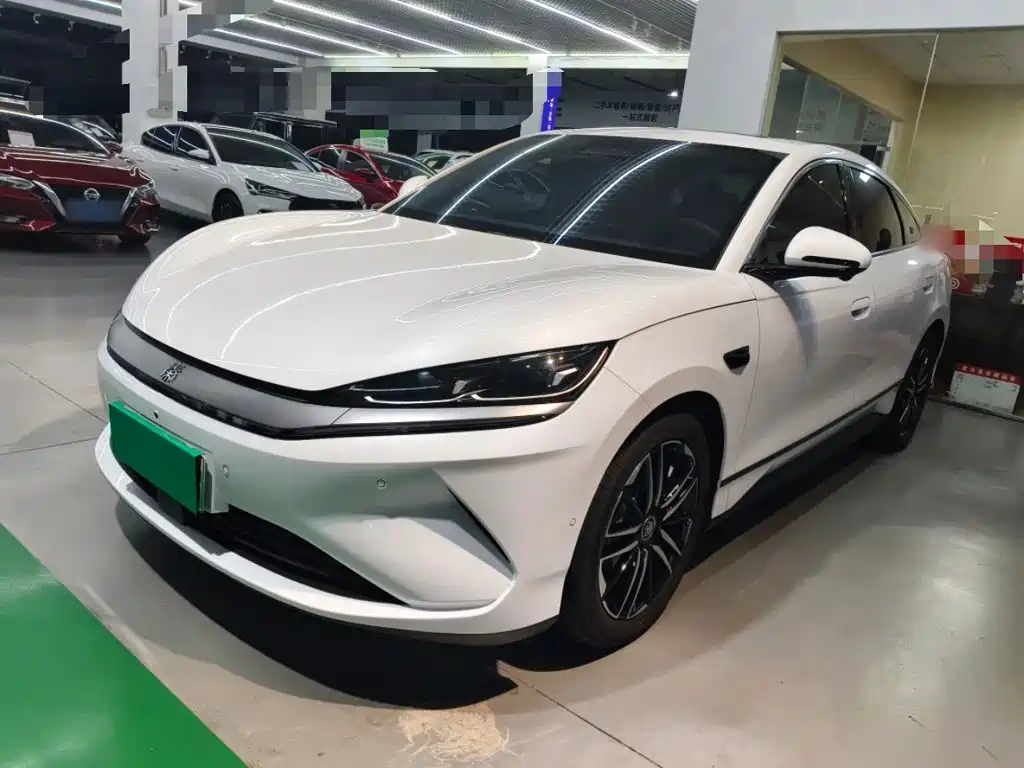 BYD Qin L 2025 — фото 1