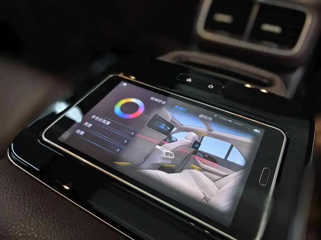 Mercedes-Benz GLE 2019 — фото 31