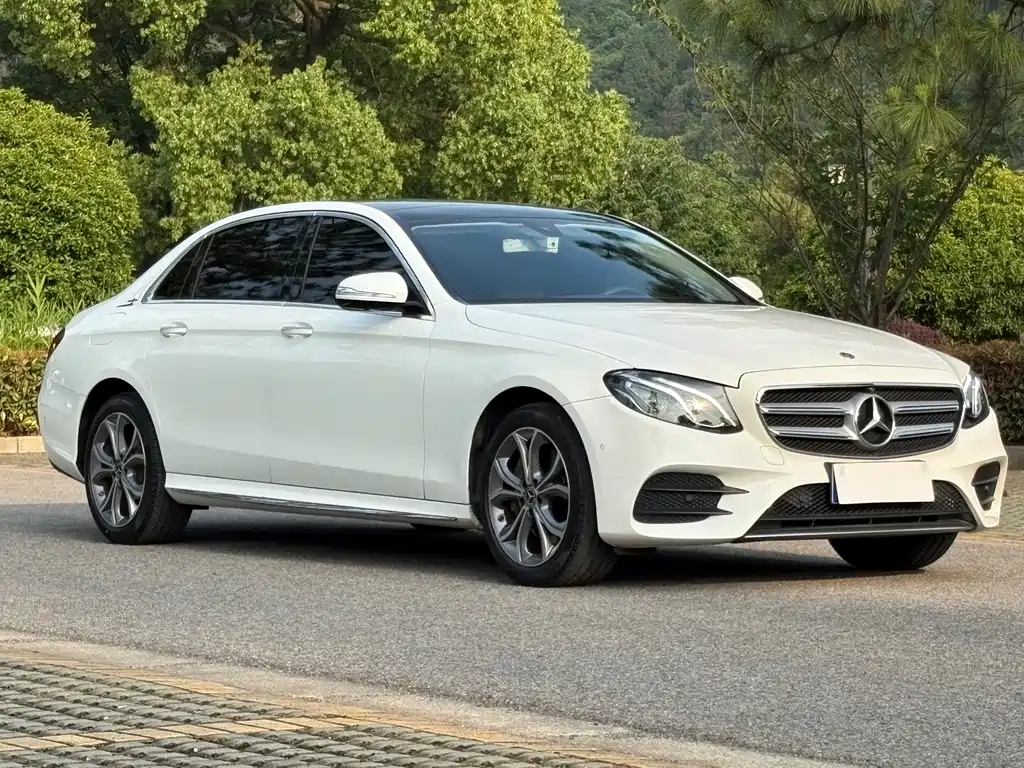 Mercedes-Benz E-Class 2020 — фото 3
