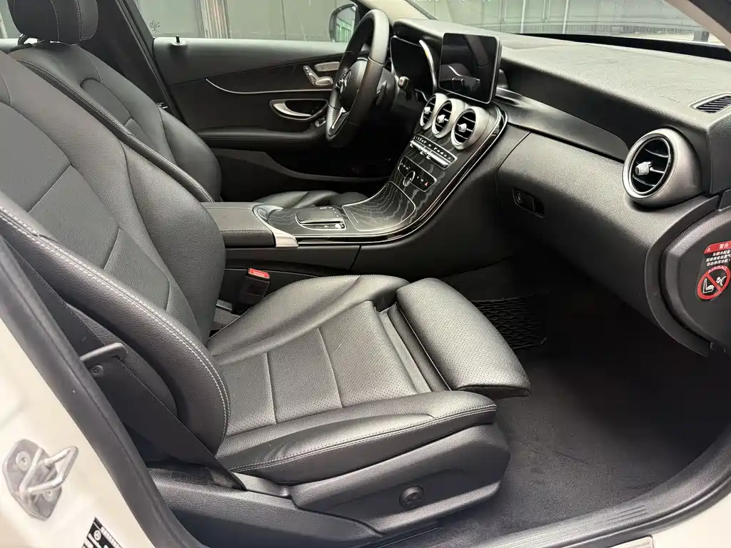 Mercedes-Benz C-Class 2021 — фото 22