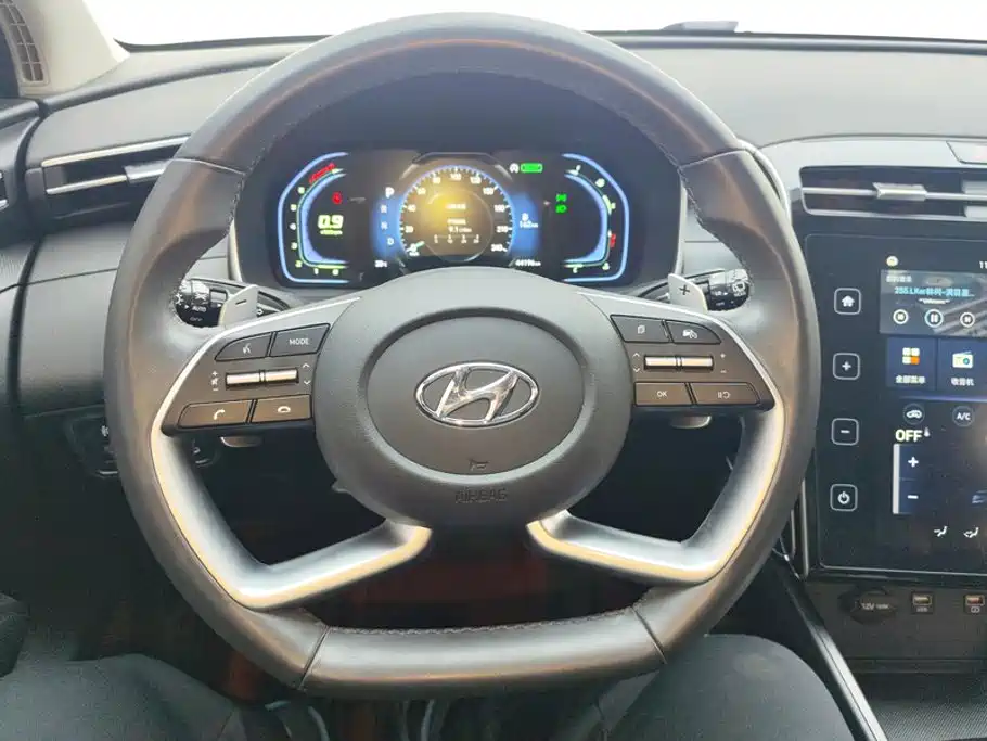 Hyundai Tucson 2024 — фото 15