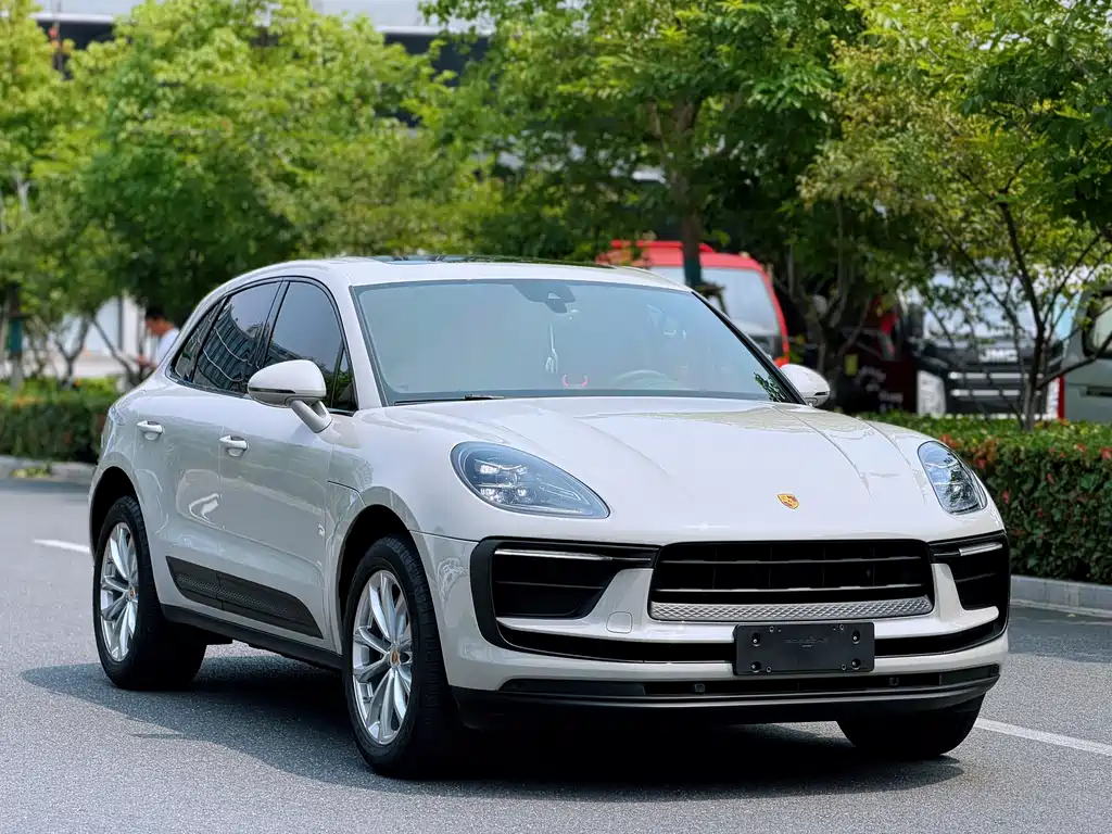 Porsche Macan 2023