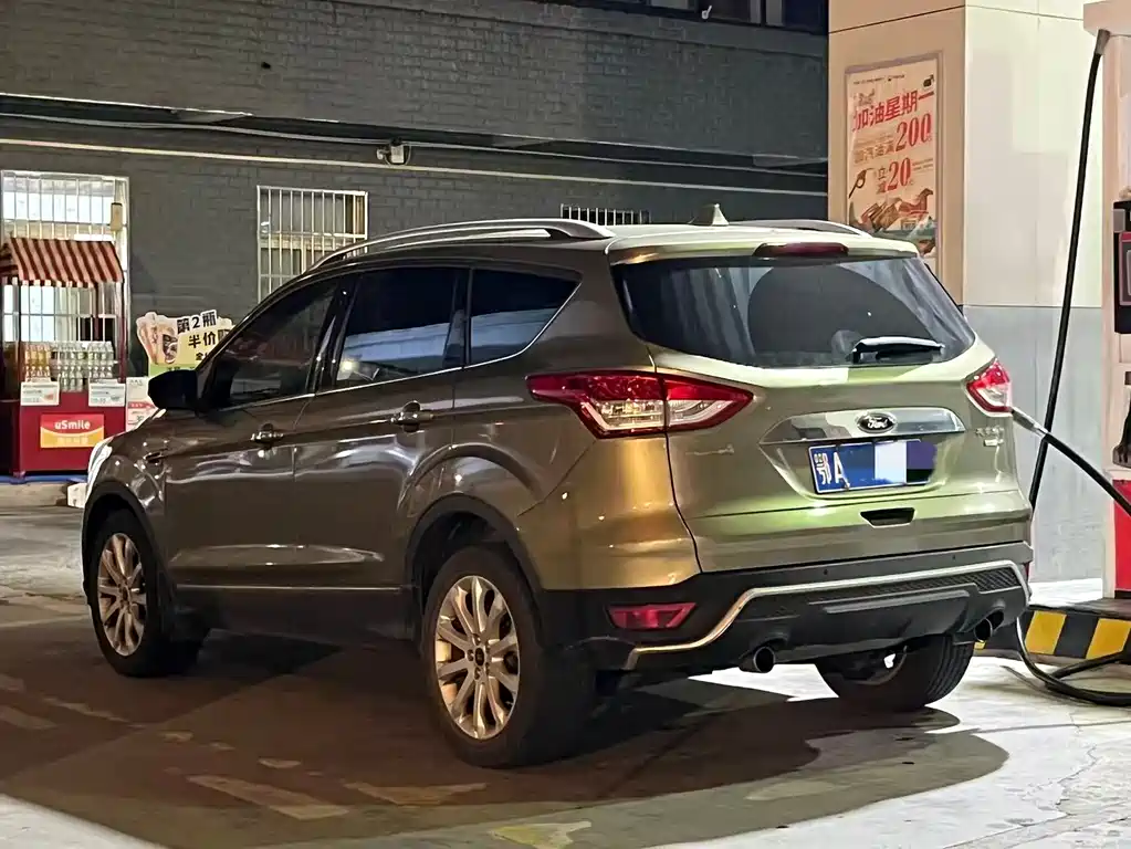 Ford Kuga 2017 — фото 4