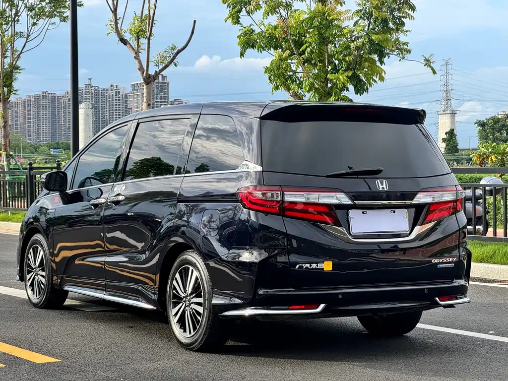 Honda Odyssey 2019 — фото 11