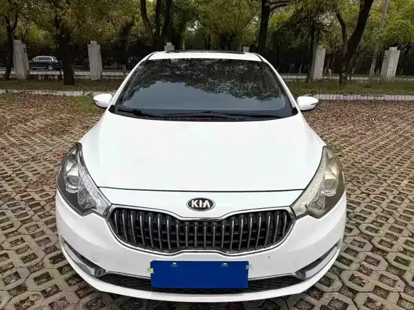 Kia K3 2013