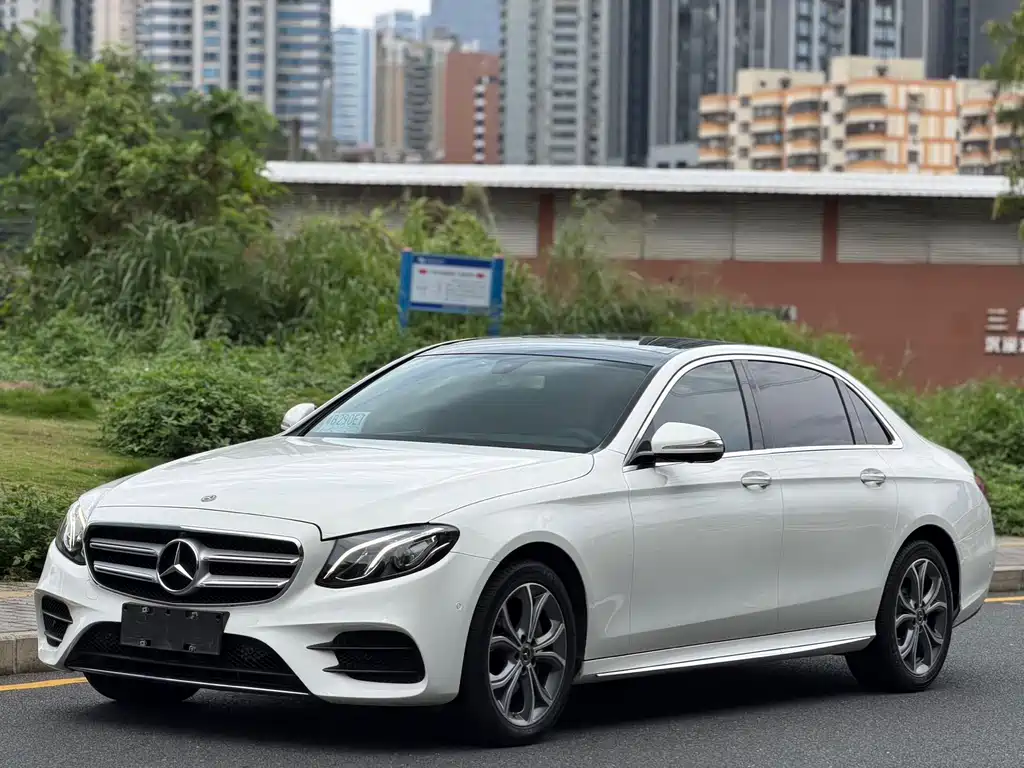 Mercedes-Benz E-Class 2020 — фото 1