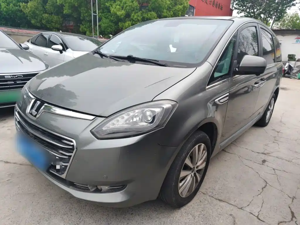 Luxgen Big 7 MPV 2019 — фото 2