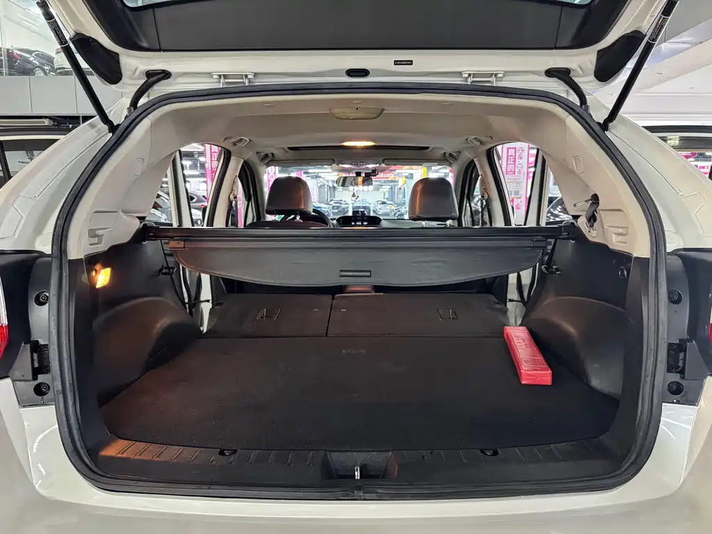 Subaru XV 2013 — фото 12
