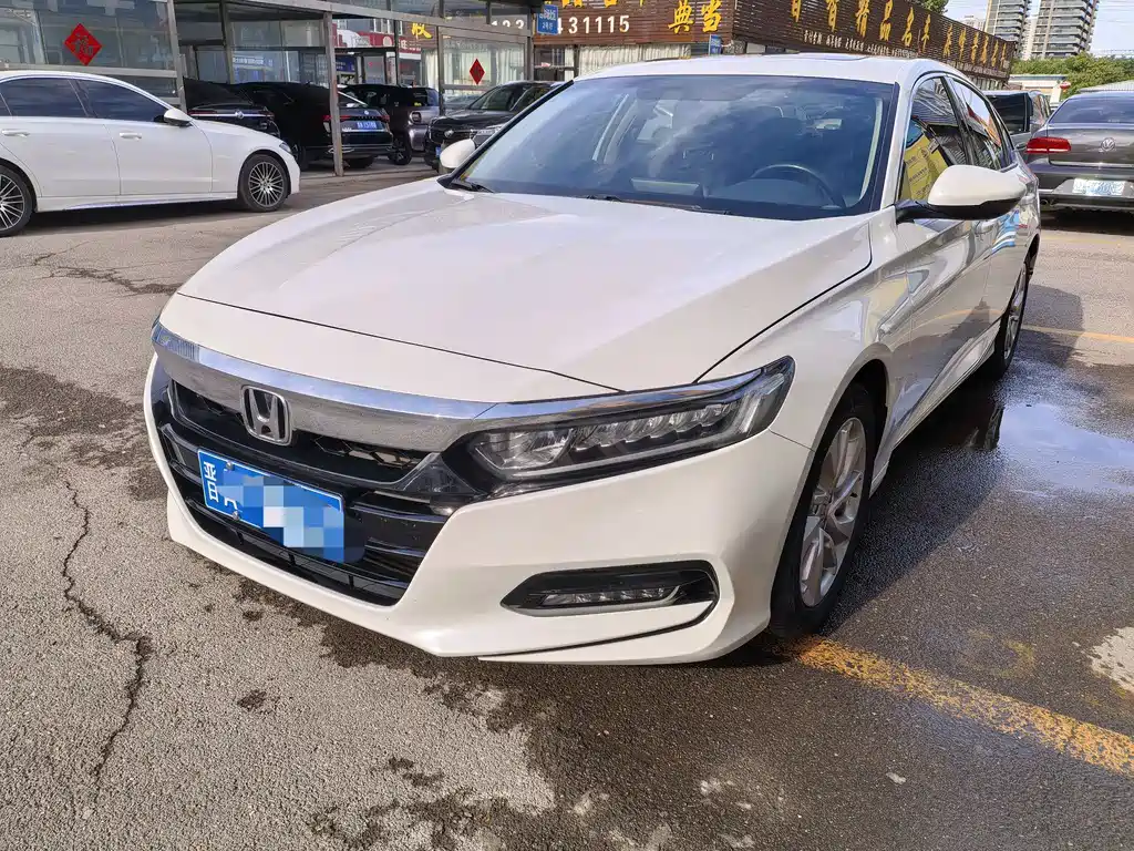 Honda Accord 2021 — фото 1