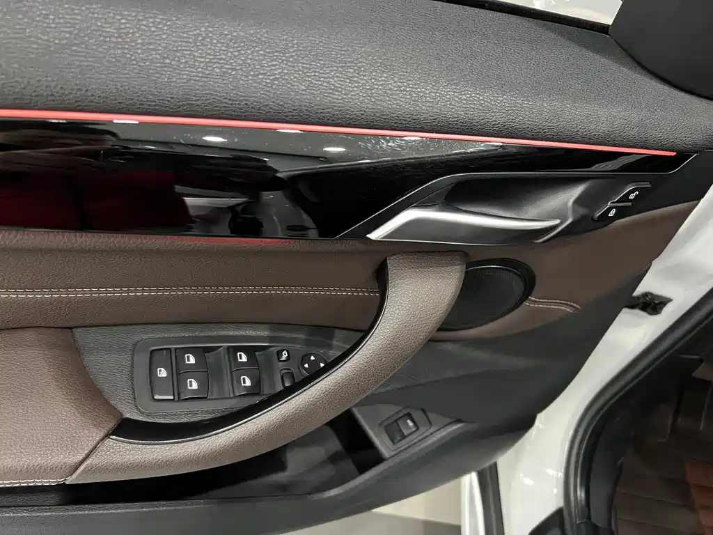 BMW X1 2020 — фото 15