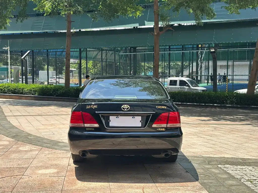 Toyota Crown 2008 — фото 20