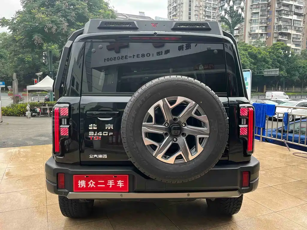 BAIC BJ40 2025 — фото 11