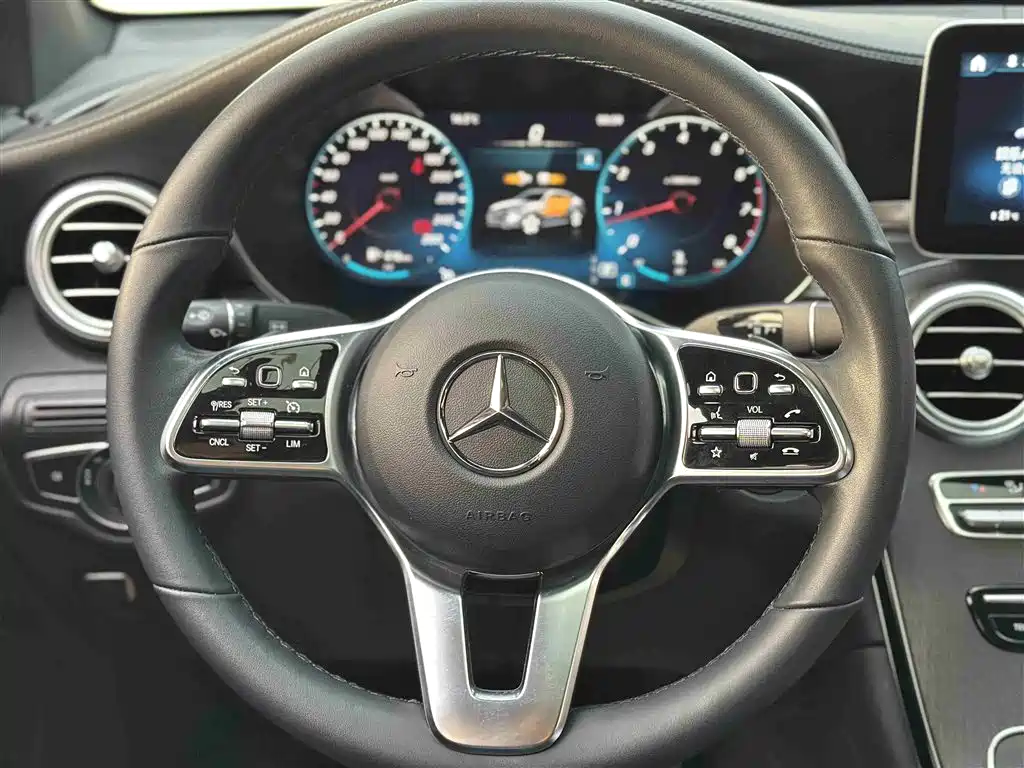 Mercedes-Benz GLC Coupe 2023 — фото 18