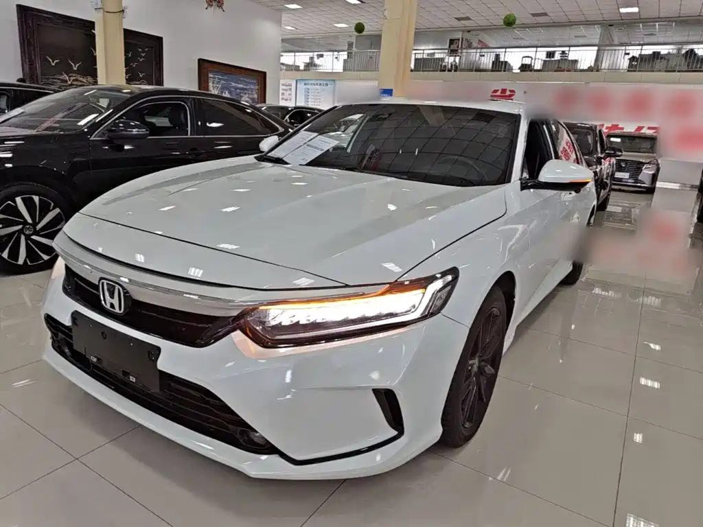 Honda Inspire 2023 — фото 1