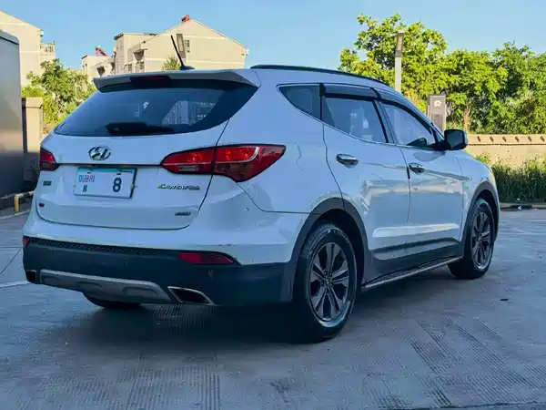 Hyundai Santa Fe 2014