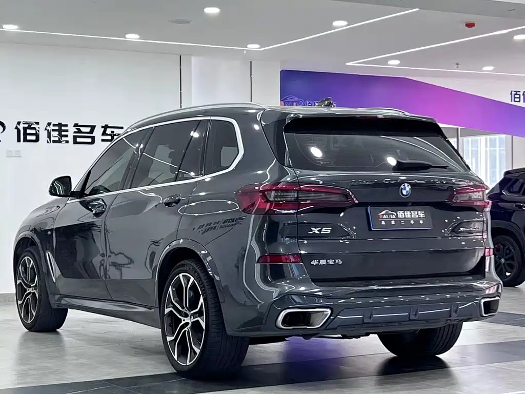 BMW X5 2022 — фото 7