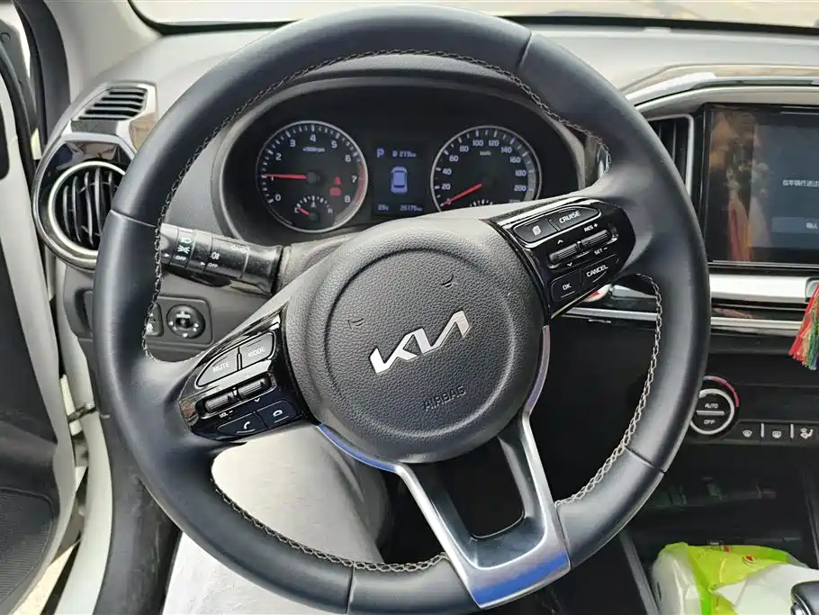 Kia KX1 2023 — фото 15