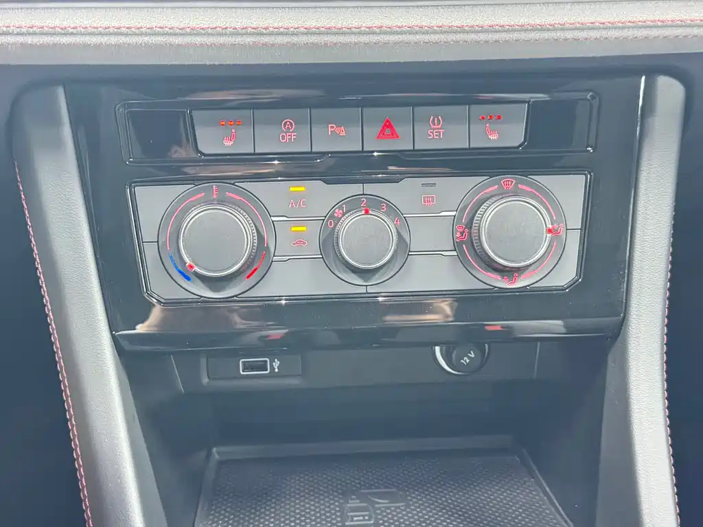 Jetta VS7 2023 — фото 10