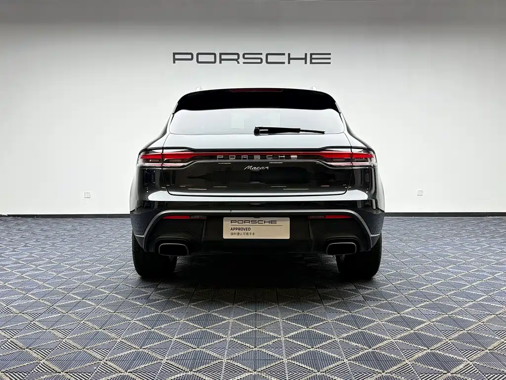 Porsche Macan 2023 — фото 7