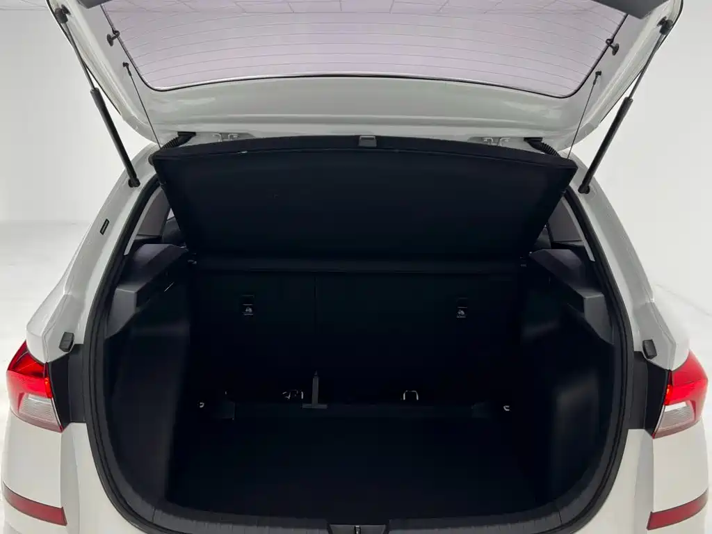 Skoda Kamiq 2021 — фото 14
