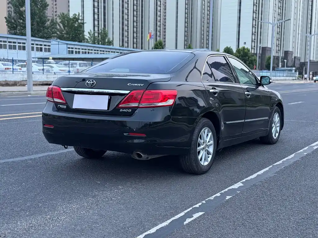 Toyota Camry 2011