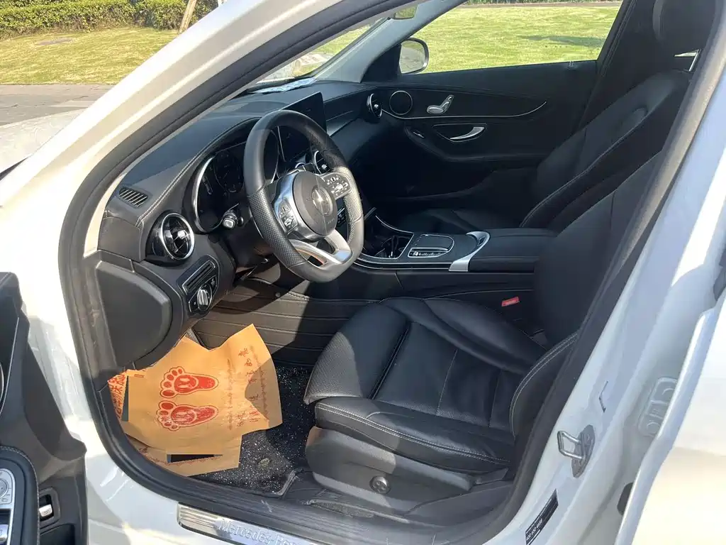 Mercedes-Benz C-Class 2019