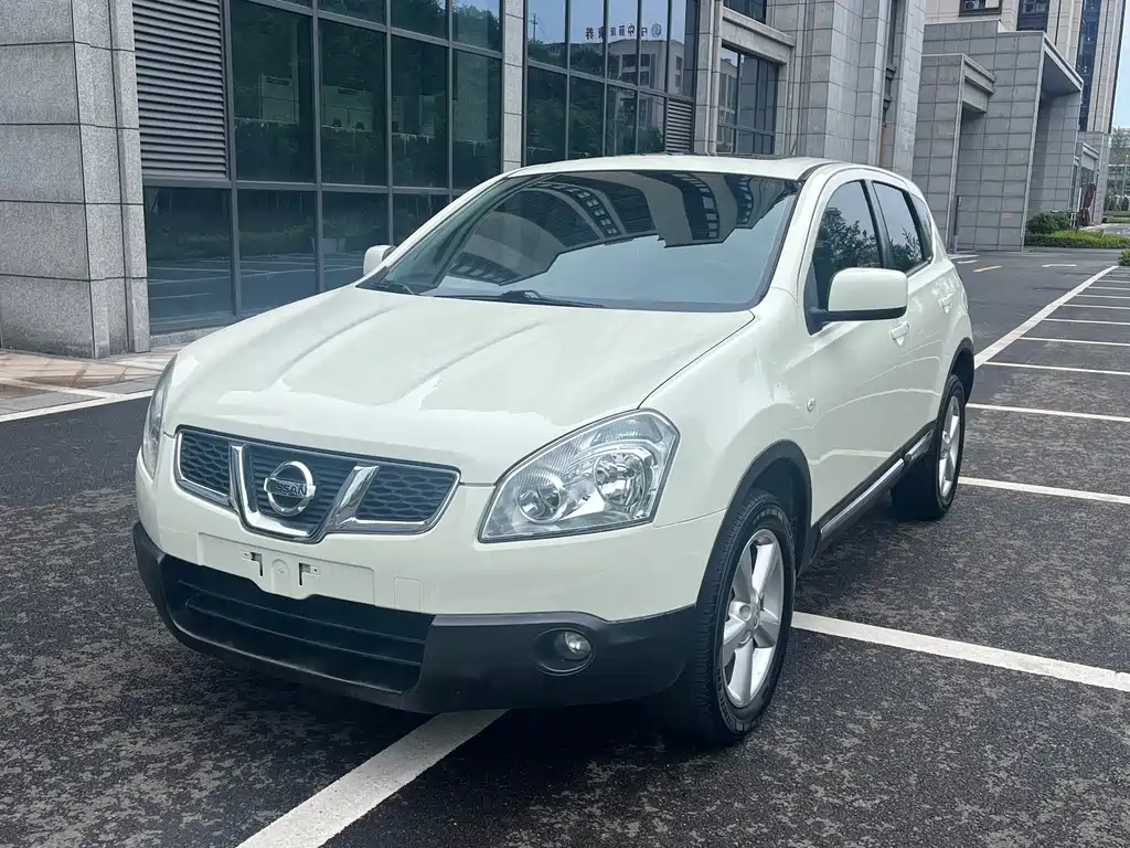 Nissan Qashqai 2015