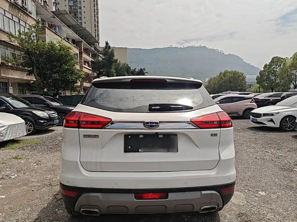 Geely Boyue 2017