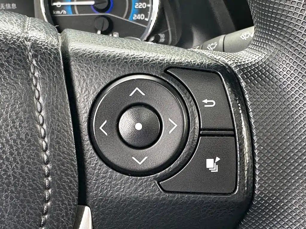 Toyota Corolla 2019 — фото 26