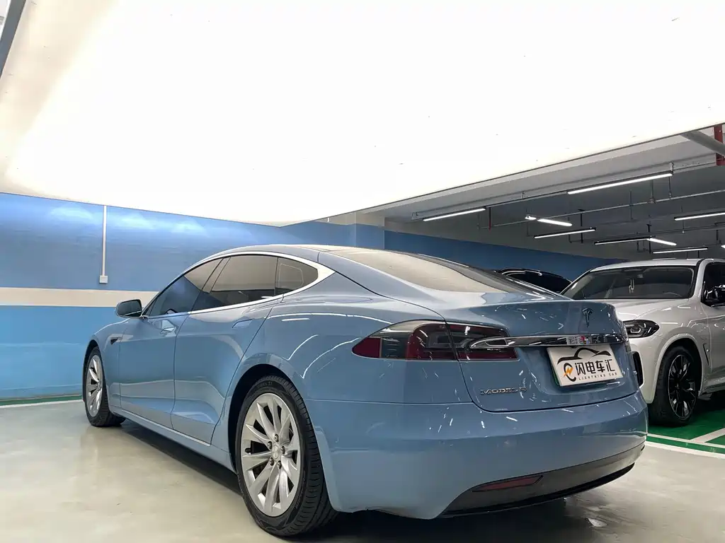 Tesla Model S 2016 — фото 8