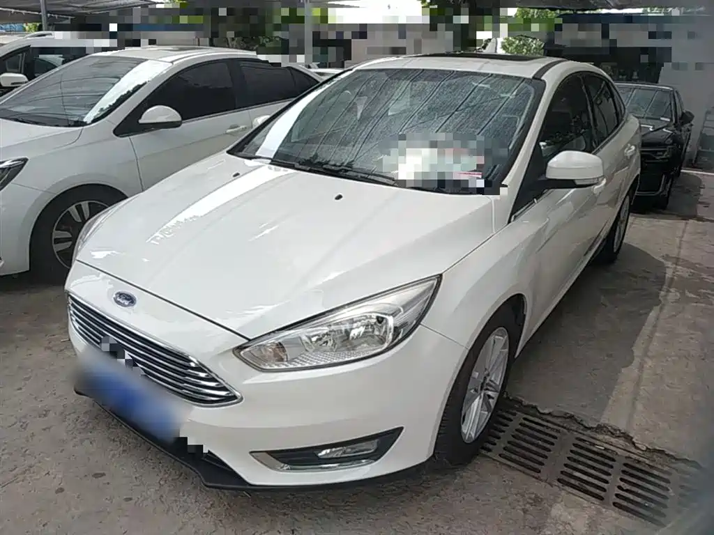 Ford Focus 2015 — фото 2