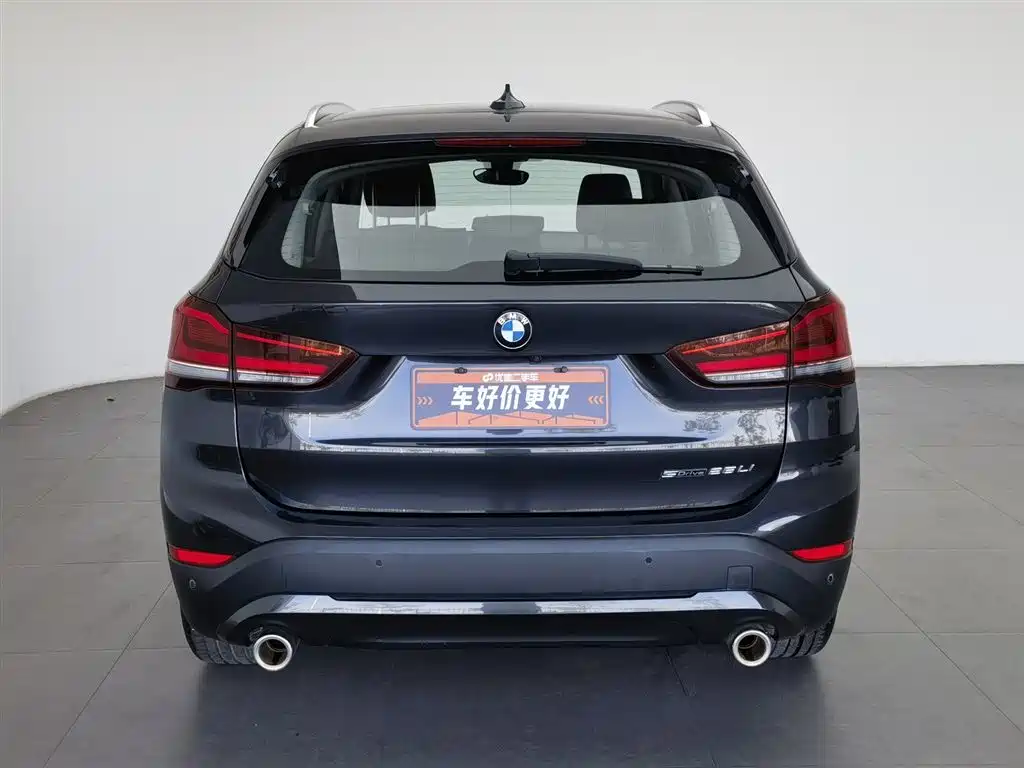 BMW X1 2022 — фото 4